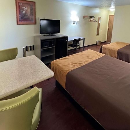 Rodeway Inn Moriarty Luaran gambar