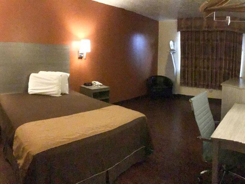 Rodeway Inn Moriarty Luaran gambar